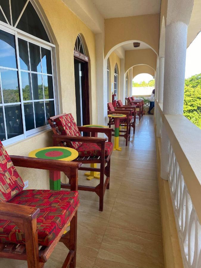 Solet'S Paradise Negril Exterior photo